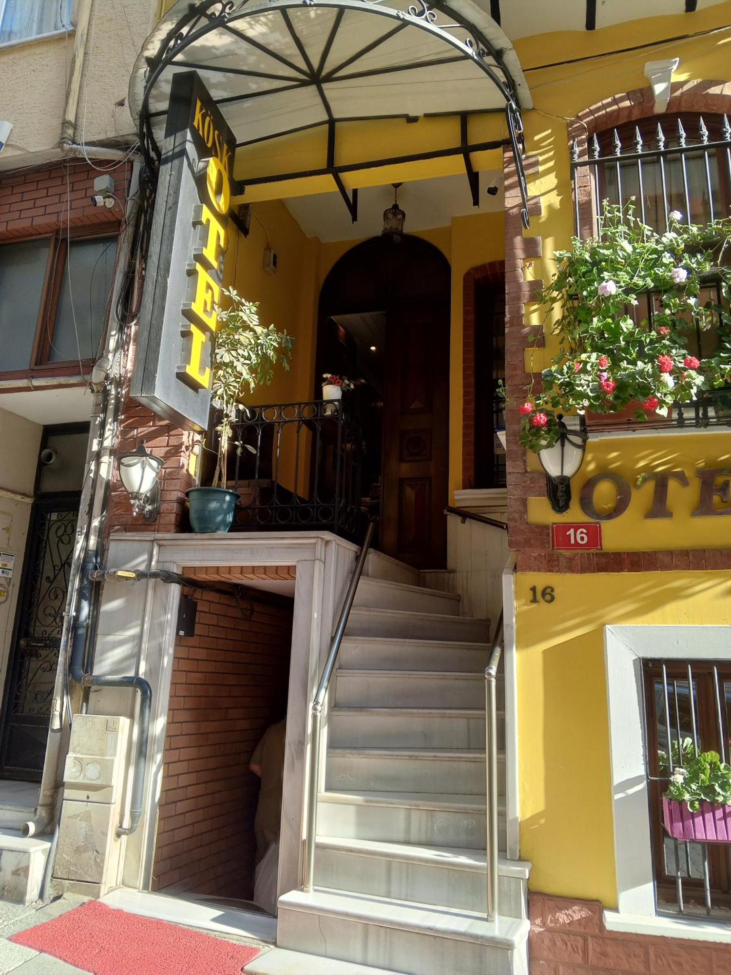 Kosk Hotel Kadikoy Istambul Exterior foto